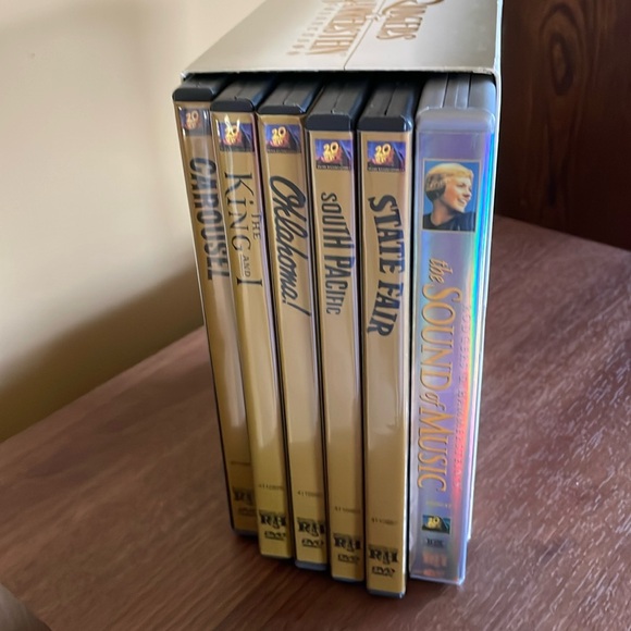 The Rodgers and Hammerstein Box Set Collection DVDs for 6 Musicals - Picture 4 of 6